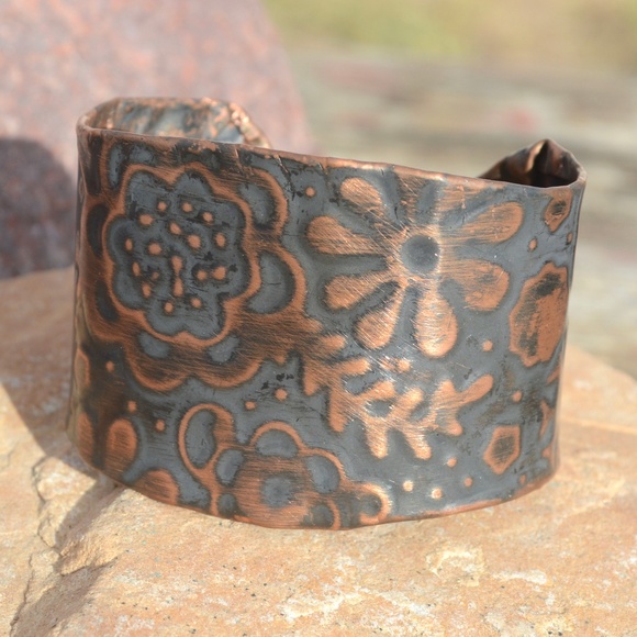 Floral Embossed Wide Cuff Bracelet Pure Solid Copper Patina Flowers Handmade - Picture 7 of 11